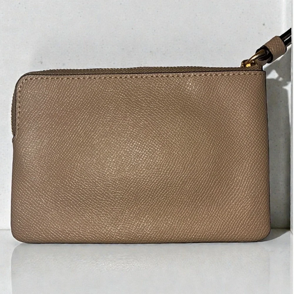 NWT Coach‎ Corner Zip Wristlet Women Small Taupe Gold Crossgrain Leather CV396